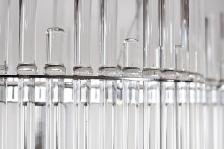 Люстра из прозрачного стекла (хром)