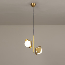 Готовая Комбинация Подвесных Светильников С Шарообразными Стеклянными Плафонами Внутри Металлического Цветка Janita More