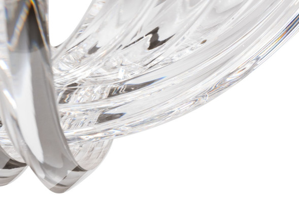 Люстра потолочная изящная