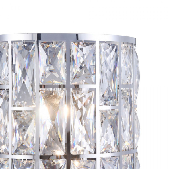 Бра С Гранеными Кристаллами В Прорезных Прямоугольных Окнах Mia Wall