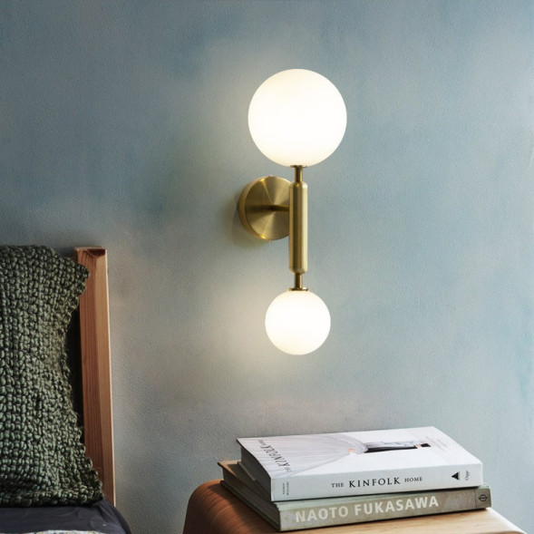 Бра С Двумя Шарообразными Плафонами Разного Диаметра Leta Duo