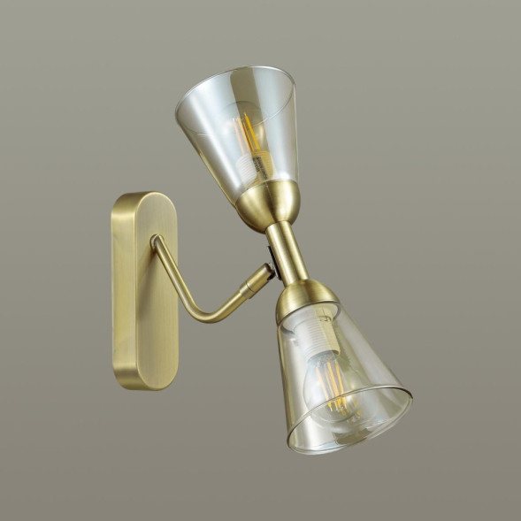 Бра С Двунаправленным Стеклянным Плафоном Ivo Wall