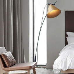 Напольный Светильник С Регулируемым По Высоте Поворотным Деревянным Плафоном Cone 3