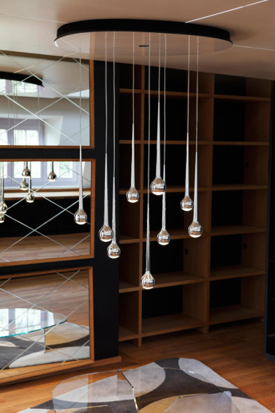 Светильник falling up 9