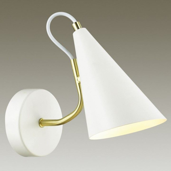 Бра С Плафоном Конической Формы Lamba Wall