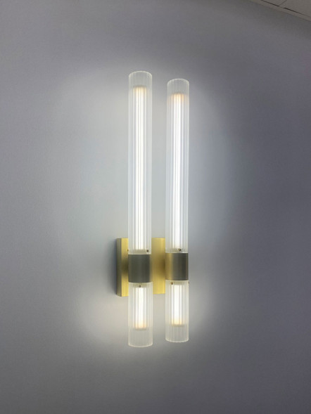 Настенный светильник Delight Collection 9859W2 gold