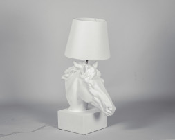 Лампа настольная Horse