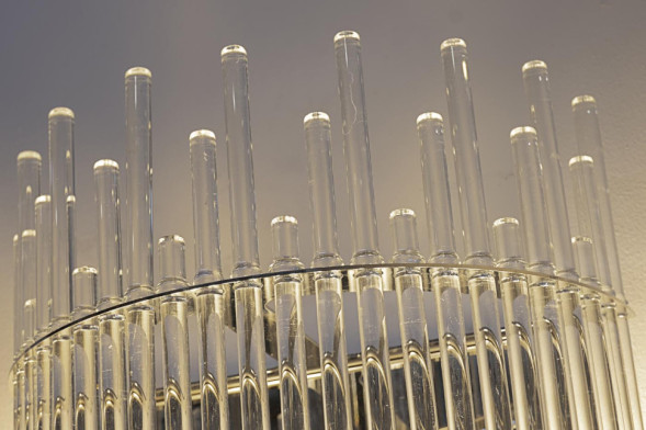 Бра из прозрачного стекла (хром)