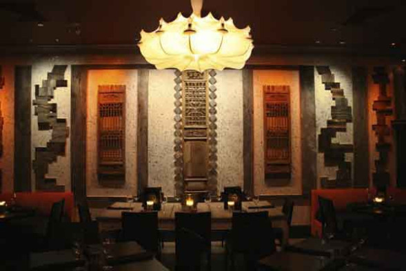 Люстра Zeppelin